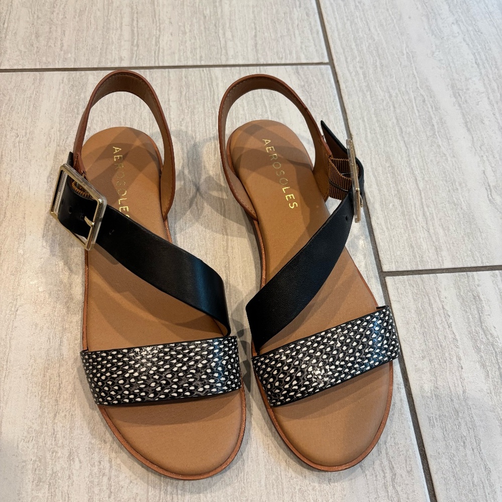 AEROSOLES Flat Women's Sandals
